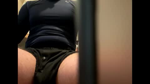 brucelogan80 online show from February 17, 2:21 am