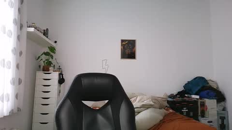 Bruce online show from September 22, 4:28 pm