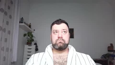 Bruce online show from November 8, 9:18 pm