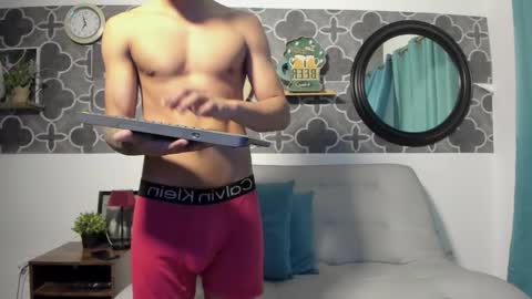 bruno_snow online show from March 21, 8:19 am