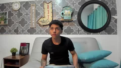 bruno_snow online show from March 30, 3:29 am