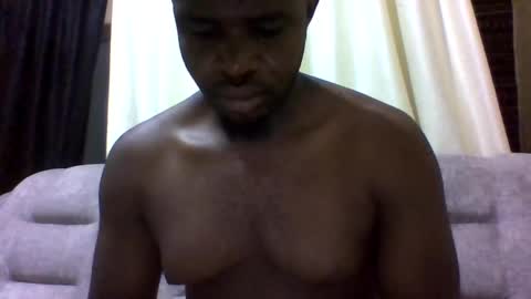 brucedarling online show from November 16, 4:14 am