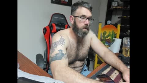 Snapshot of brutalmaster1983 chatting on February 4, 5:31 am BRUTALMASTER1983 online show from February 4, 5:31 am