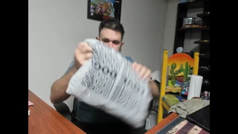 Snapshot of brutalmaster1983 chatting on February 5, 6:35 am BRUTALMASTER1983 online show from February 5, 6:35 am