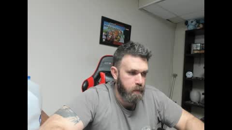 Snapshot of brutalmaster1983 chatting on February 27, 6:40 am BRUTALMASTER1983 online show from February 27, 6:40 am