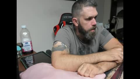 Snapshot of brutalmaster1983 chatting on September 20, 6:35 am BRUTALMASTER1983 online show from September 20, 6:35 am
