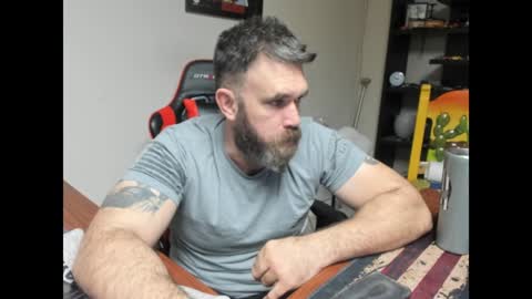 Snapshot of brutalmaster1983 chatting on February 2, 10:35 am BRUTALMASTER1983 online show from February 2, 10:35 am