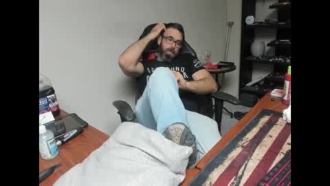 Snapshot of brutalmaster1983 chatting on December 27, 7:35 pm BRUTALMASTER1983 online show from December 27, 7:35 pm
