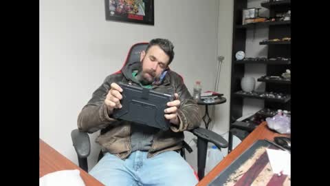 Snapshot of brutalmaster1983 chatting on March 5, 6:45 pm BRUTALMASTER1983 online show from March 5, 6:45 pm