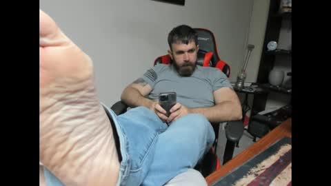 Snapshot of brutalmaster1983 chatting on March 10, 4:49 am BRUTALMASTER1983 online show from March 10, 4:49 am