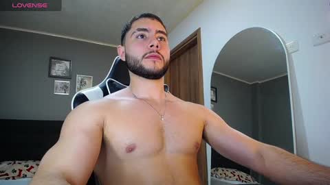 bryan_oficials online show from December 15, 2:41 am