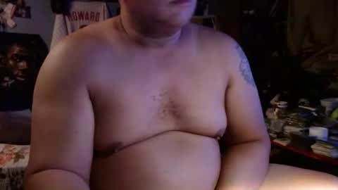 Snapshot of bubbasmalls chatting on December 11, 5:44 am Bubba Smalls online show from December 11, 5:44 am