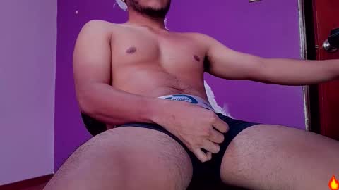 Snapshot of buckbigdick chatting on October 12, 9:42 pm buckbigdick online show from October 12, 9:42 pm
