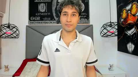 Buddy Whitte online show from December 16, 12:34 pm