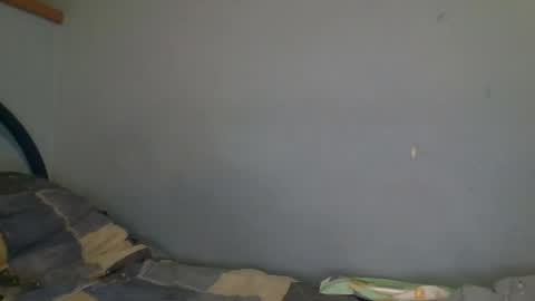 Bullboy9292 online show from February 14, 10:15 pm