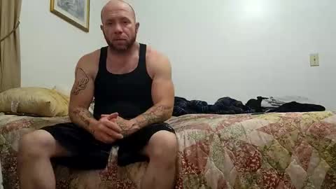 bulldogg86 online show from October 4, 12:59 am