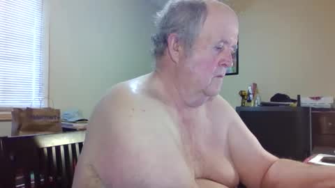 bullfrogg5050 online show from February 23, 5:47 pm