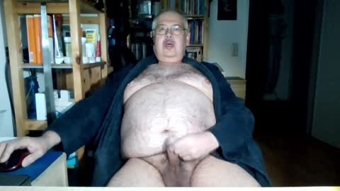 busi online show from April 11, 1:57 am