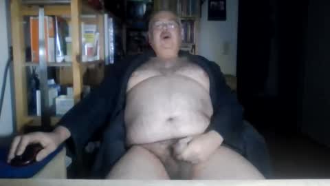 busi online show from January 17, 3:42 am