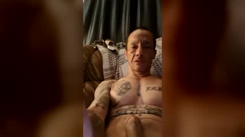 butnekked4u online show from July 15, 6:42 am