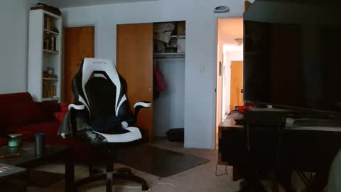 bwall1425 online show from February 5, 8:49 pm