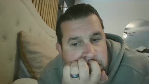 bwilson8844 online show from March 12, 12:47 pm