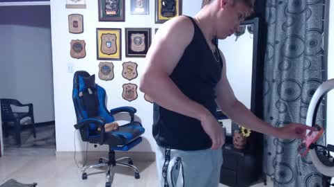 Daddy online show from May 2, 12:02 am