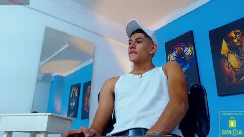 Valerio  online show from December 3, 8:17 pm