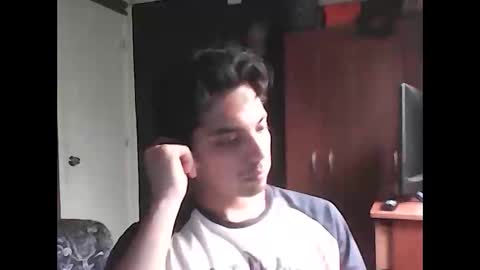 Snapshot of caligula_99 chatting on October 18, 9:53 pm Calgula online show from October 18, 9:53 pm