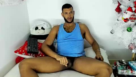 Snapshot of callmeby_lebron chatting on December 30, 11:59 am LeBron online show from December 30, 11:59 am