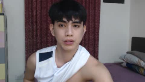 Snapshot of callmehairyx chatting on October 22, 4:54 pm callmehairyx online show from October 22, 4:54 pm