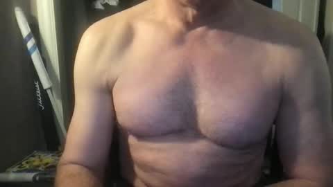 callum5555 online show from March 22, 3:39 pm