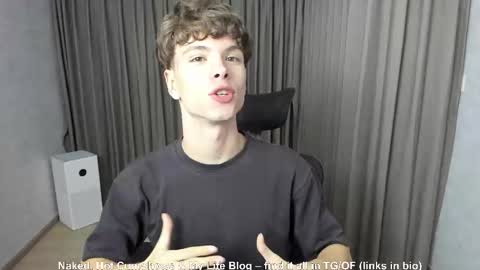 Hey I am Calvin  online show from October 8, 2:21 pm