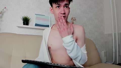 Calvin Owens online show from February 22, 4:07 am