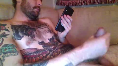 cam1137 online show from October 30, 11:17 pm