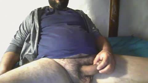Snapshot of camera008 chatting on December 11, 11:32 pm camera008 online show from December 11, 11:32 pm