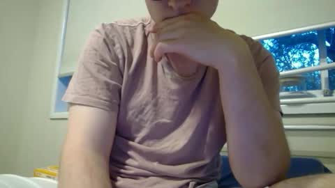 Cam online show from October 25, 8:05 am