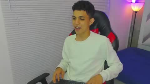 CAMERON online show from July 3, 3:34 am