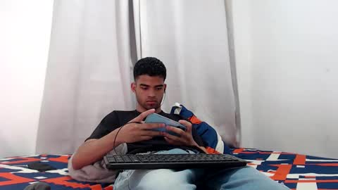 Snapshot of camillo_beischel_ chatting on September 15, 6:09 pm camillo_beischel_ online show from September 15, 6:09 pm