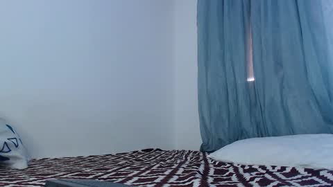 Snapshot of camilo_contre21 chatting on February 17, 8:36 pm camilo_contre21 online show from February 17, 8:36 pm