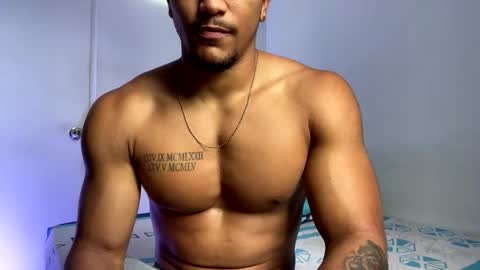 Snapshot of camilo_contre21 chatting on January 31, 9:05 pm camilo_contre21 online show from January 31, 9:05 pm