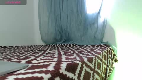 Snapshot of camilo_contre21 chatting on December 17, 7:26 pm camilo_contre21 online show from December 17, 7:26 pm