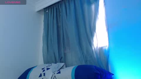 Snapshot of camilo_contre21 chatting on January 9, 8:11 pm camilo_contre21 online show from January 9, 8:11 pm