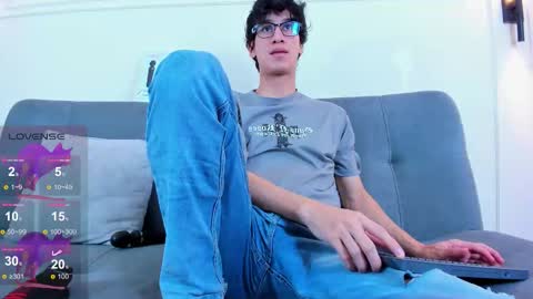 Camilo online show from February 13, 3:46 am