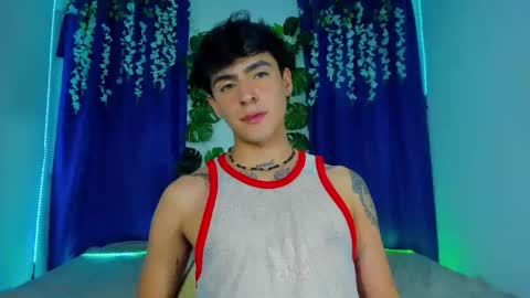 Snapshot of camilo_xcam chatting on February 17, 9:30 pm CAMILO online show from February 17, 9:30 pm