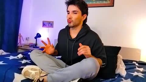 camilo online show from April 3, 10:06 pm