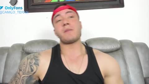 Snapshot of camiloteran chatting on February 12, 2:35 am Camilo Teran online show from February 12, 2:35 am