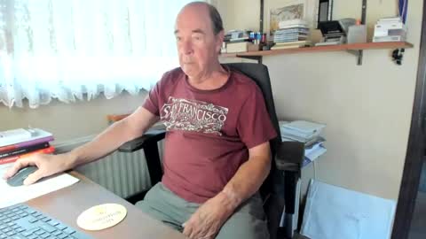 Cammee online show from August 6, 9:26 am