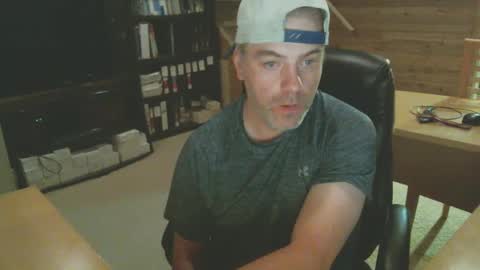 Snapshot of canadianboi6969 chatting on September 14, 7:21 am CanadianBacon6969 online show from September 14, 7:21 am