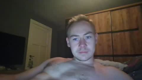 candy_boy_xoxo online show from November 19, 5:35 pm